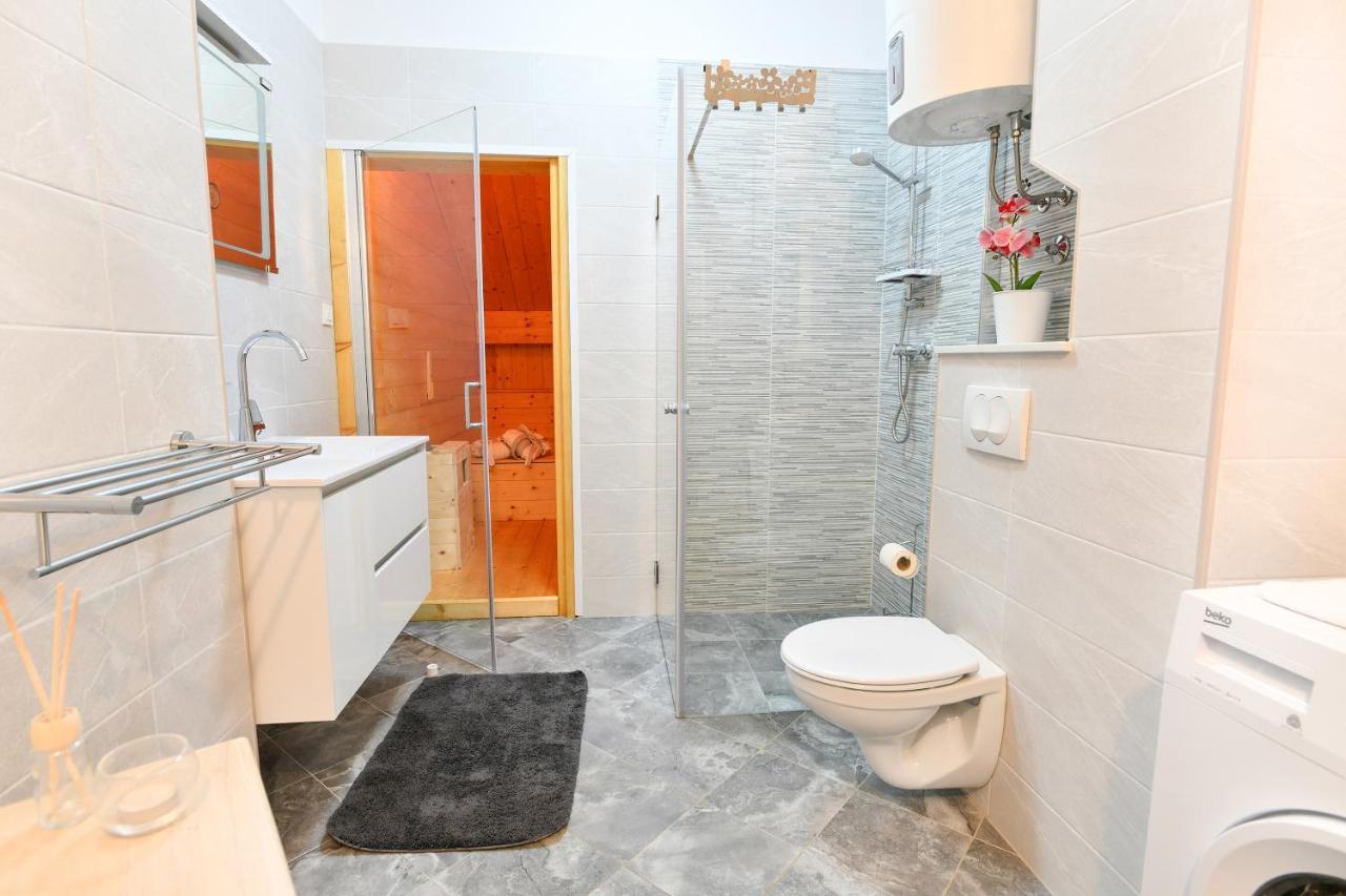 Apartment Rosenberger, Opatija Center With Parking Экстерьер фото